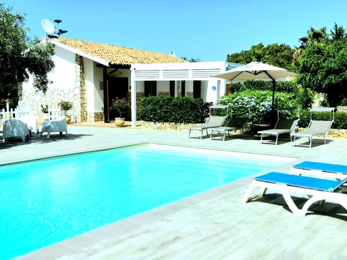 Villa Hibiscus Castellammare del Golfo Exteriör bild