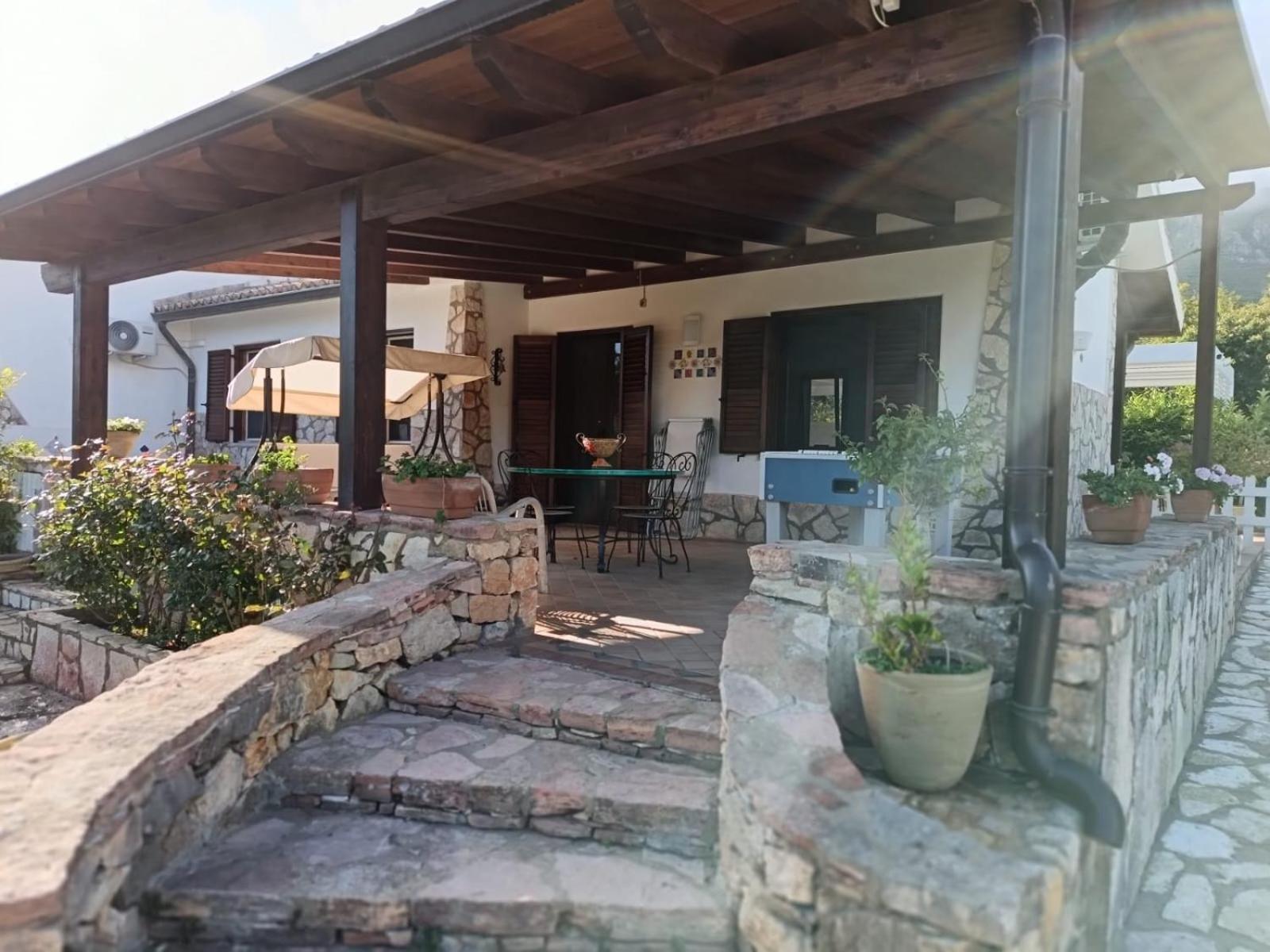 Villa Hibiscus Castellammare del Golfo Exteriör bild